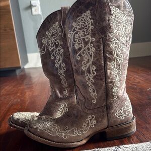 Corral crater Brown Embroidered Western Boots